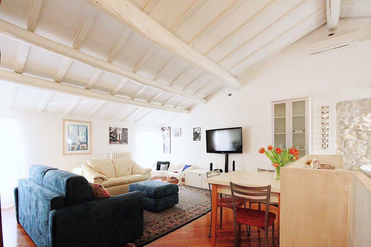 Bianco Apartment Verona Exterior foto