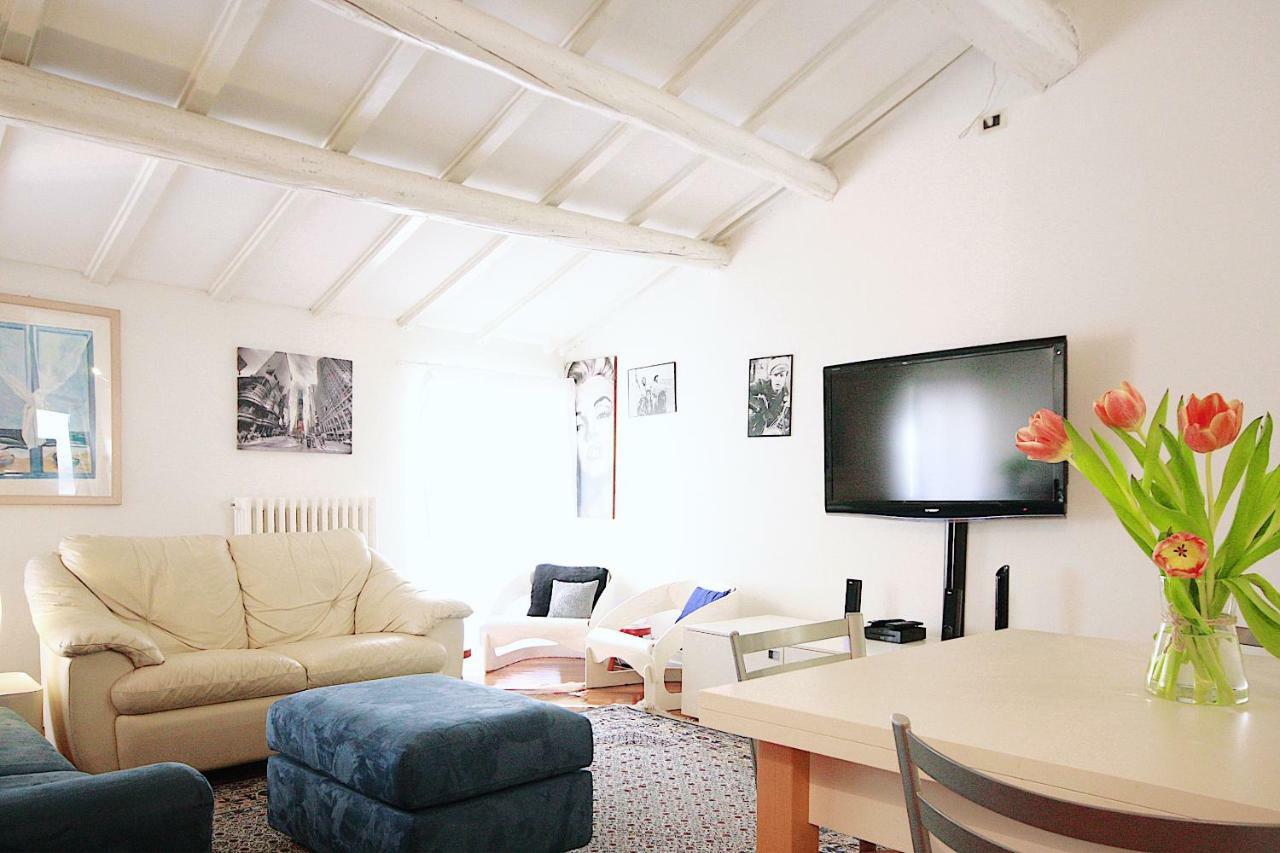 Bianco Apartment Verona Exterior foto